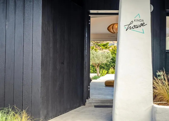 Kindahouse